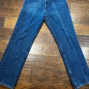 Lands' End‎ Woman’s Comfort Waist Traditional Fit 5 Pocket Jean
